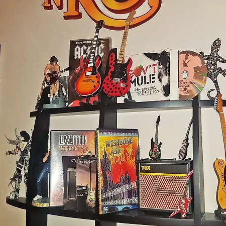 Rock Palace *