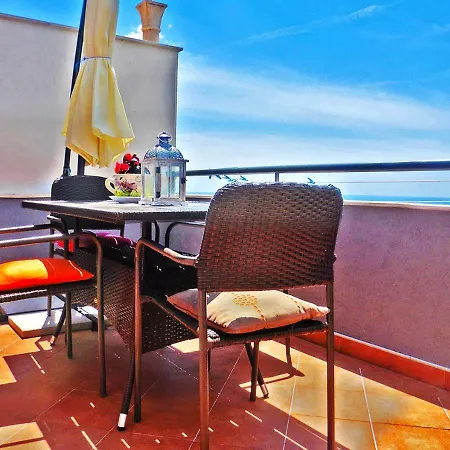 Rock Palace Lejlighed