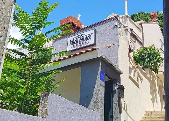 Rock Palace アパート ドゥブロブニク